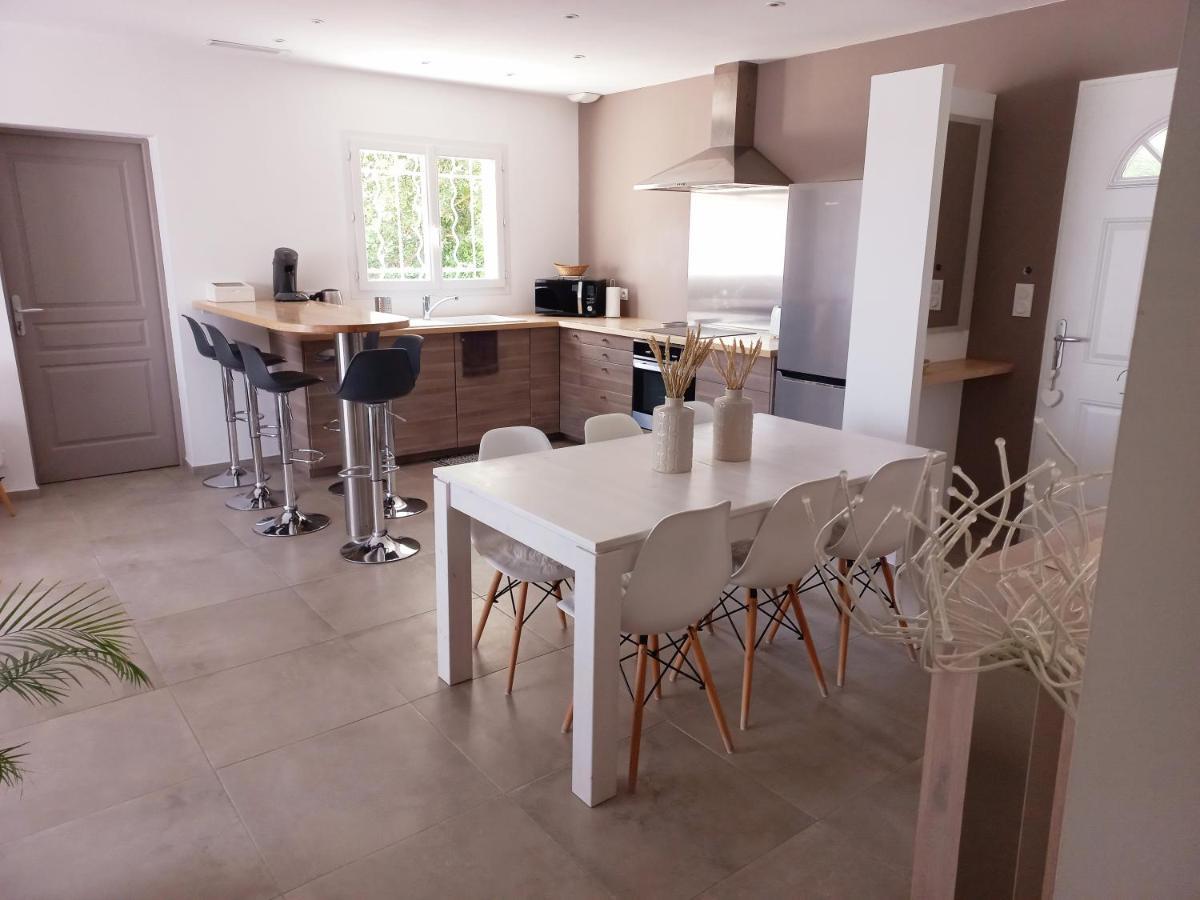 Charmante Villa Dans Un Village Paisible Aux Portes D'Uzes Et Des Cevennes Saint-Hippolyte-de-Caton ภายนอก รูปภาพ